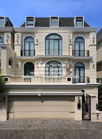 บ้าน ขาย/ให้เช่าบ้านเดี่ยวหรู 3 ชั้น พร้อมอยู่ เดอะ บูเลอวาร์ด เอกมัย (The Boulevard Ekkamai) 49.9 ตร.ว. 4 น 5 น้ำ 3 จอดรถ, ราคา 70 ล้านบาท ขนาด = 50 ตาราง-วา 70000000 thb ใกล้กับ ใกล้ รถไฟฟ้า BTS เอกมัย, ห้าง Emporium, ห้าง Emquartier, ห้าง Emsphere