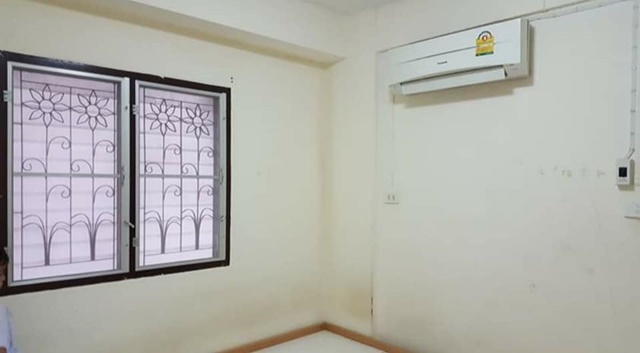 พระราม 5 กาญจนาภิเษก ใกล้ MRT แยกบางใหญ่ 2 กม.ให้เช่า บ้านเอื้ออาทร วัดพระเงิน2 บางกรวย-วัดพระเงิน ขนาด 34 ตร.ม. ชั้น 5 อาคาร 16 