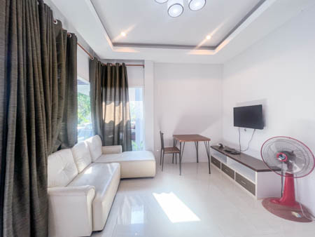 บ้านว่างให้เช่า 2นอน 1น้ำ เฟอร์ครบ ใกล้หาดแม่น้ำเพียง 200 เมตร ว่าง 2 กันยายนนี้ ต.แม่น้ำ อ.เกาะสมุย จ.สุราษฏร์ฯ​