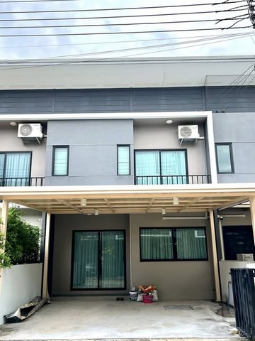  ให้เช่าทาวน์โฮม 2 ชั้น 3 ห้องนอน 2 ห้องน้ำ โครงการ อารียา เดอะคัลเลอร์ วงแหวน 3