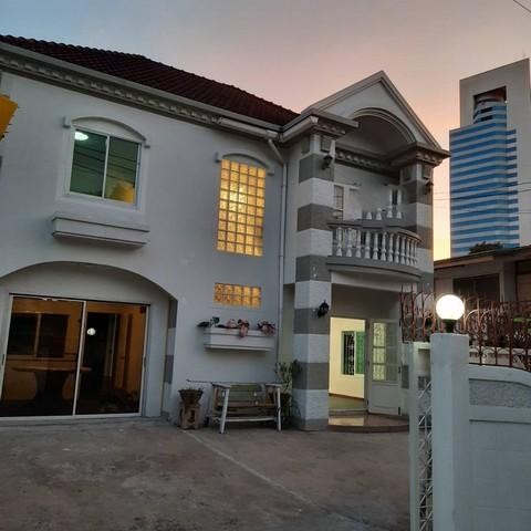 รหัสC6876 ให้เช่าบ้านเดี่ยว 2ชั้น หลังการบินไทย ย่านจตุจักร ถนนวิภาวดีรังสิต 20 ทะลุเส้้นลาดพร้าวได้ 