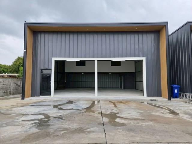 รหัสC6866 ให้เช่าโกดังพร้อมออฟฟิศ พื้นที่ 192 ตารางเมตร ย่านอ่อนนุช39 ศรีนครินทร์24 สุขุมวิท77 พัฒนาการ เขตสวนหลวง