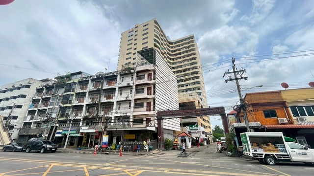 ขายคอนโด สถิตย์ภิรมย์คอนโดทาวน์ ใกล้ MRT แยกติวานนท์** ห้องมุม ห้องใหญ่ 56 ตร.ม. ชั้น 9 อาคารสูง 19 ชั้น✅ ถนนประชาราษฎร์ ใกล้ท่าน้ำนนท์✅ ทำเลดี เดินทางสะดวก ใกล้ MRT แยกติวานนท์✅ ห้องมุม ห้องใหญ่มาก ราคาถูกมาก✅ เหมาะทั้งอยู่เองหรือปล่อยเช่า คุ้มค่าสุดๆ✅ ราคาถูกมาก เพียง 690,000 บาทสนใจติดต่อด่วน ก่อนหลุดมือ!ติดต่อ : วิน 085-878-9614