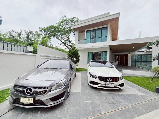 ขายบ้านพูลวิลล่าสร้างใหม่ 2 ชั้น ???? ใกล้ทะเลจอมเทียนเพียง 1.5 กม. ตำบลหนองปรือ อำเภอบางละมุง ชลบุรี