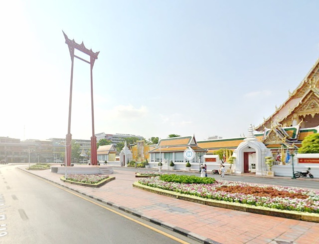 แหล่งชุมชน ท่องเที่ยวMRTสามยอด 700 ม.ให้เช่าร้านอาหาร ติดถนนใหญ่  56ตร.ม 4 น้ำ  ข้าวสาร ย่านเสาชิงช้า อนุสาวรีย์ประชาธิปไตย