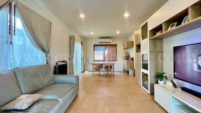 บ้านแฝด เพอร์เฟค พาร์ค ถนนหอการค้าไทย แจ้งวัฒนะ - ราชพฤกษ์