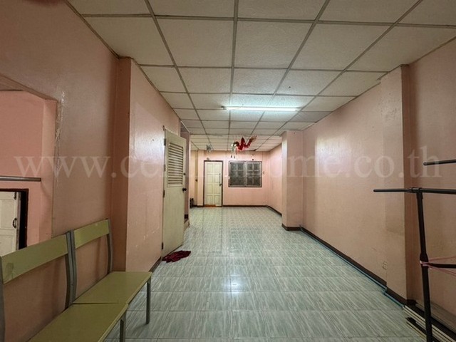 ทาวน์เฮ้าส์ อมรพันธ์ เทิดราชัน 13 สีกัน ดอนเมือง ต่อเติมเต็ม