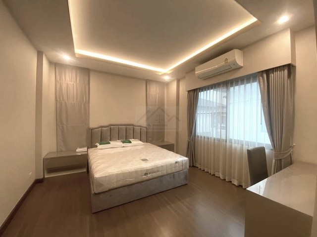 ให้เช่าบ้านเดี่ยว 2 ชั้น 309 ตร.เมตร 4 ห้องนอน โครงการ THE CITY  พัฒนาการ 97 ถนนพัฒนาการตัดใหม่ มีห้องนอนล่าง เฟอร์พร้อมอยู่