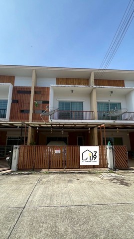 ให้เช่าทาวน์โฮม 2 ชั้นใกล้รพ.กรุงเทพระยอง พร้อมเฟอร์นิเจอร์ 