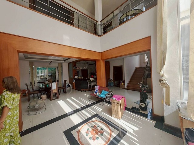 ขายด่วนบ้าน 3 ชั้น เรวดี 24 ติวานนท์ ตำบลตลาดขวัญ อำเภอเมือง จังหวัดนนทบุรี