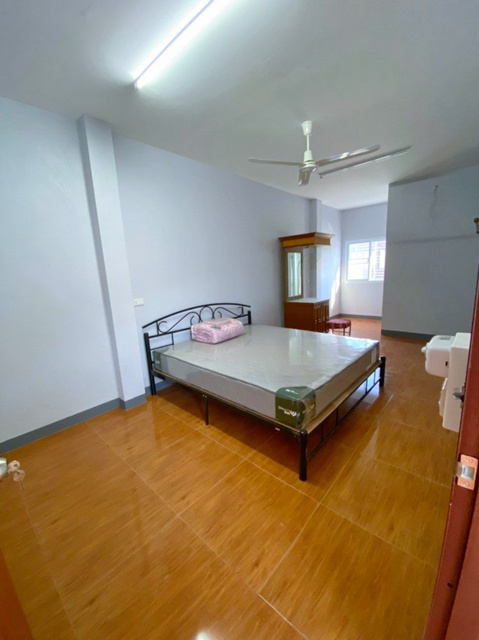 ตลาดท่าเสด็จ 900 ม.พร้อมเฟอร์ ให้เช่าโฮมออฟฟิศ 2 ชั้น ใหม่เอี่ยม 3นอน โลตัส หนองคาย ถนนคนเดิน หนองคาย 550 ม. 3 น้ำ ถ.หนองคาย-โพนพิสัย