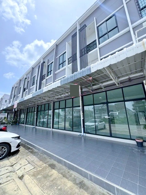 ถ.ราชพฤกษ์ ชัยพฤกษ์ MRT บางรักใหญ่ 3.3กม.ให้เช่าอาคารพาณิชย์ 3ชั้น 18ตร.วา. 220ตร.ม.  3น้ำ  เซ็นทรัลเวสต์เกต 4.5 กม.