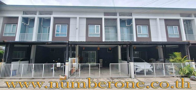 Townhouse ลุมพินีทาวน์วิลล์ 2890000 thb 3ห้องนอน ขนาด = 17 ตร.วา 0 ngan 0 ไร่ ไม่ไกลจาก ใกล้ฐานทัพอากาศดอนเมือง สนามบินดอนเมือง ใกล้ตลาดวัดเกาะสุวรรณาราม ใกล้โรงพยาบาลภูมิพล โรงเรียนฤทธิยะวรรณาลัย โครตถูก กรุงเทพ