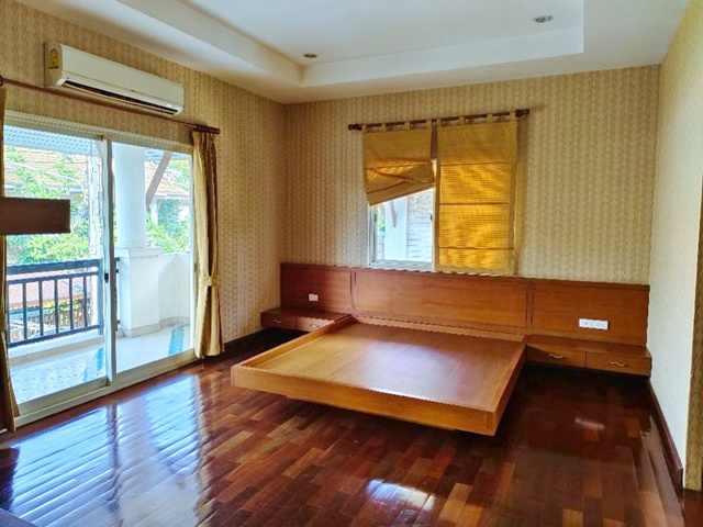 พันท้าย รร.อัสสัมชัญ 1.9 กม. ให้เช่าคฤหาสน์ บ้าน 2ชั้น 101ตร.วา. 300 ตร.ม. 4 นอน สุดหรู วิวสวน 3น้ำ ตลาดมหาชัยเมืองใหม่ ถ.พระราม 2