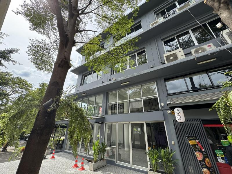 HR2751ให้เช่าโฮมออฟฟิศ 4 ชั้น ติดถนนประดิษฐ์มนูธรรม ใกล้โรงแรมทาวน์อินทาวน์ เหมาะสำหรับหลากหลายธุรกิจ