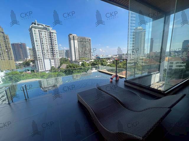 ขายกิจการ Guest House พัทยาห่างริมหาดจอมเทียน เพียง 100 เมตรติดถนนวัดบุญกัญจนาราม(ซอยโรงแรมแกรนด์จอมเทียน)เนื้อที่ 33 ตารางวา4 ชั้น 3 ห้องนอน 4 ห้องน้ำ(ห้องน้ำในตัวทุกชั้น)-ตกแต่งพร้อมดำเนินกิจการต่อได้เลย แอร์ ตู้เสื้อผ้า-ชุดครัวพร้อมซิงค์ล้างจาน ไมโครเวฟ ทีวี-ด้านล่างแบ่งพื้นที่ให้เช่าเป็นบาร์-ห่างทะเลหาดจอมเทียนแค่ 100 เมตร-ที่ดินกว้างติดถนน 12 ม. ลึก 8 ม.-ใกล้ 7-11-ด้านห