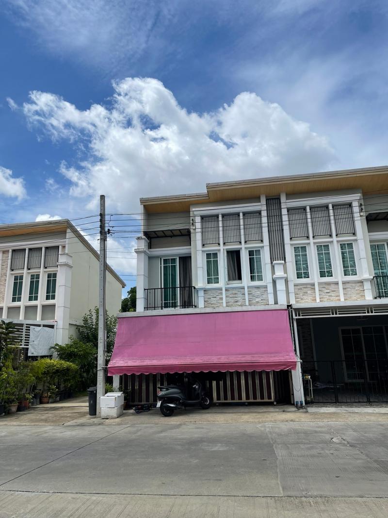 ขายทาวน์เฮ้าส์มือสอง อำเภอบางกรวย จังหวัดนนทบุรี โครงการ โกลเด้นซิตี้ปิ่นเกล้า - จรัญสนิทวงศ์