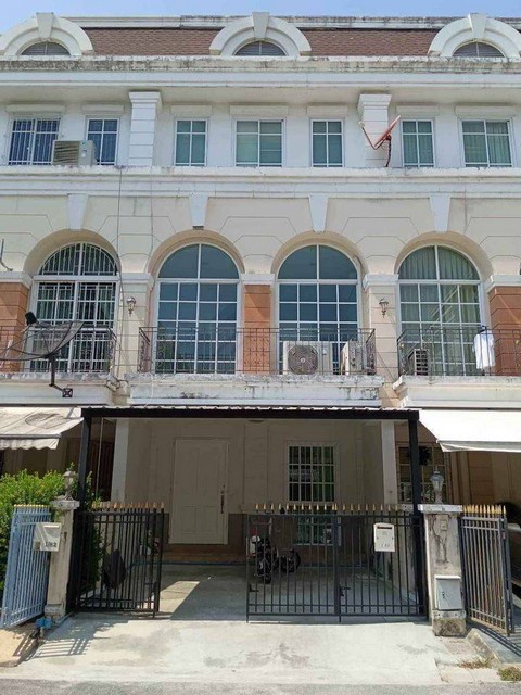 ให้เช่าทาวเฮ้าส์ 3 ชั้น 3 ห้องนอน หมู่บ้านพลัสซิตี้พาร์ค แสนสิริ @พระรามเก้า หัวหมาก 23 ใกล้ราชมัง ใกล้เดอะไนน์พระราม 9