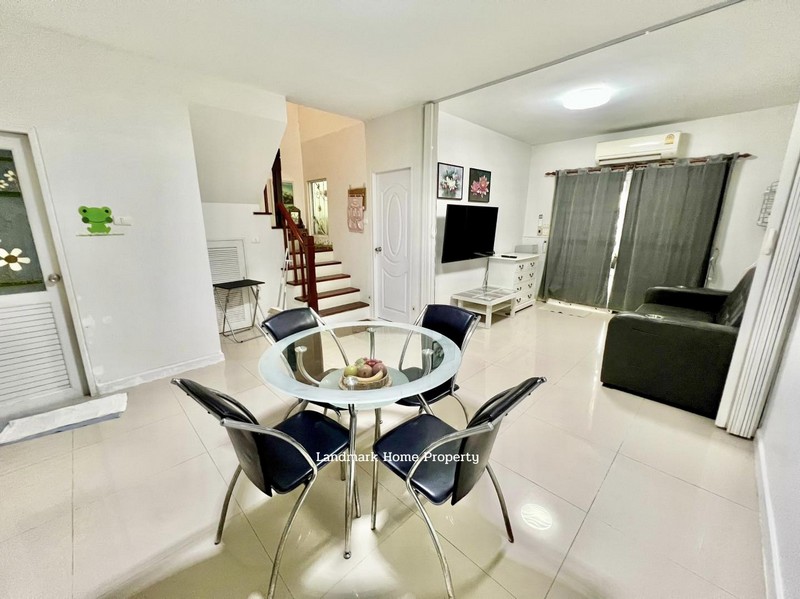 LM25-0106 ขายทาวน์เฮ้าส์ 2 ชั้น พฤกษาวิลล์12A สายไหม พื้นที่ 20.2 ตร.ว 4 นอน 2 น้ำ ใกล้สนามบินดอนเมือง