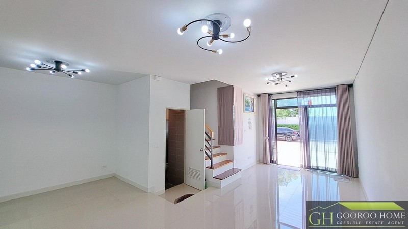 ขายทาวน์โฮม 2 ชั้น พลีโน่ รามอินทรา - วงแหวน พื้นที่ 22.1 ตรว 3นอน 2น้ำ ตั้งอยู่ในทำเลเงียบสงบ เหมาะแก่การพักผ่อน อยู่อาศัย