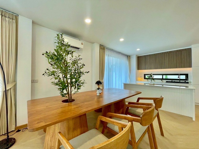 บ้านเดี่ยวหรู 2 ชั้น ขายคฤหาสน์ พัฒนาการ 67-71 3-4นอน  ARLบ้านทับช้าง2.3กม.ใหม่ทั้งหลัง 76ตร.วา. 306ตร.ม.พร้อมเฟอร์ 3 น้ำ