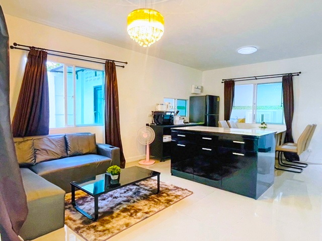 รร.นานาชาติ บริติช 600 ม.ใตลาดนัดเกาะแก้ว 500 ม. ห้เช่าทาวน์โฮม 2 ชั้น 30ตร.วา. 235ตร.ม. ภูเก็ต IKEA 1.68กม.