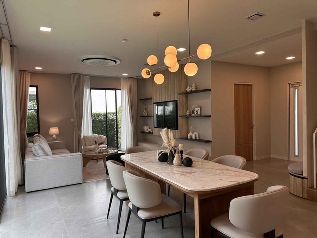 ให้เช่า Mantana Bangna Km.15  Fully Furnished บ้านอยู่ใกล้สวนส่วนกลาง