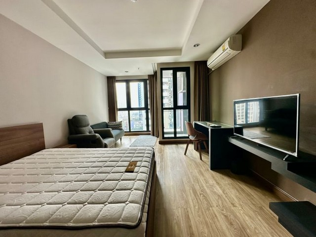 ลัดดาพลัส คอนโดศรีราชา ให้เช่า ห้องสวย ตกแต่งครบ พร้อมเข้าอยู่ FP-C01124  