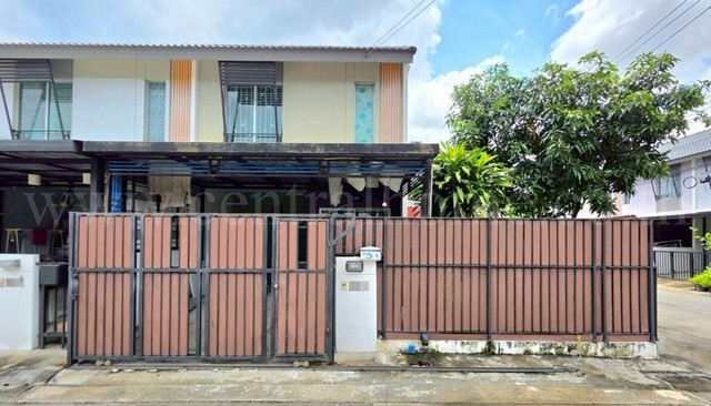 ลดราคา ทาวน์เฮ้าส์ บ้านพฤกษา 87/2 ศรีนครินทร์ - บางนา หลังมุม