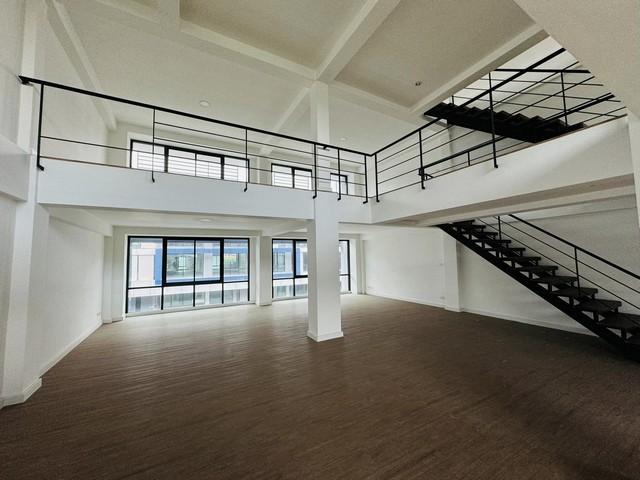 HR 6137 ให้เช่าออฟฟิศ อาคาร 5 ชั้น จดทะเบียนบริษัทได้ ติดถนนใหญ่ เกษตรนวมินทร์