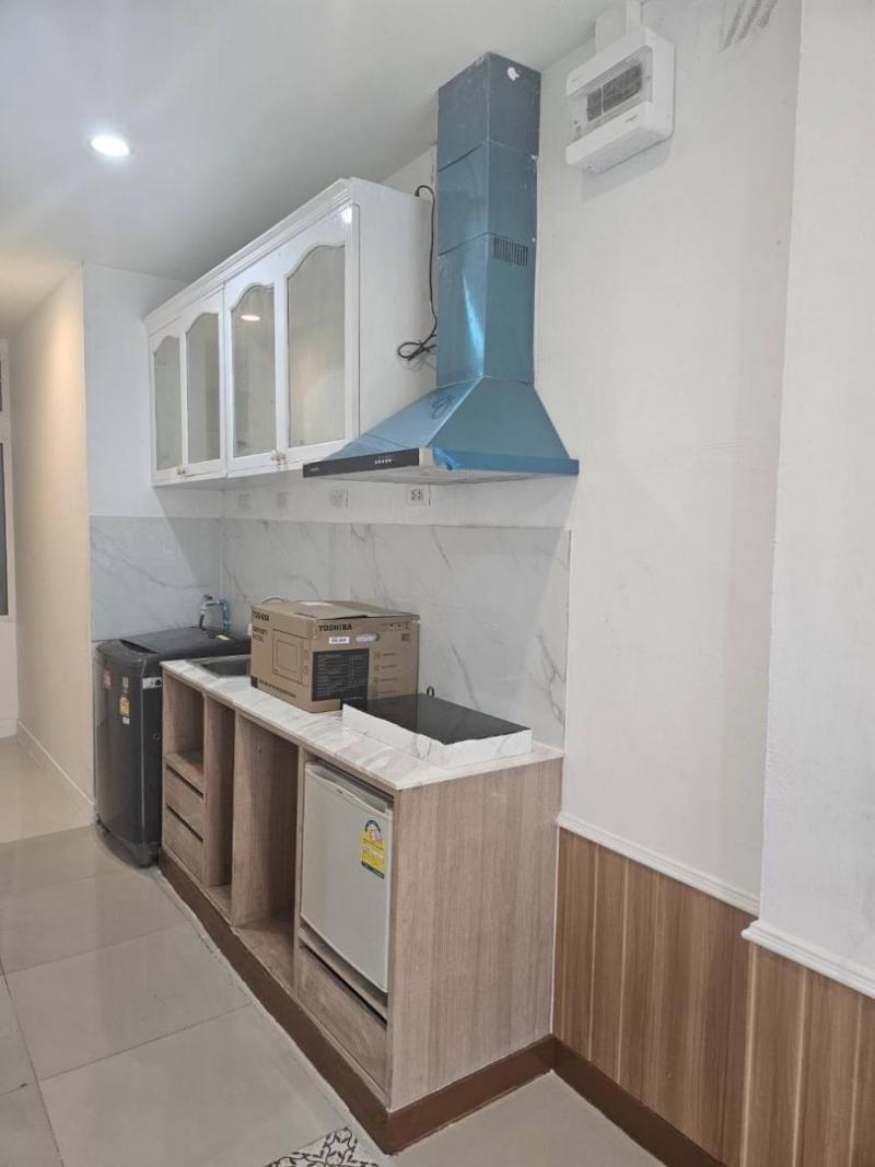 HR 6135 ให้เช่าสำนักงาน รัชดา ใก้ล MRTสุทธิสาร สามารถจดทะเบียนบริษัทหรือร้านค้าได้