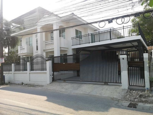 ขายบ้านเดี่ยว2ชั้น67 ตร.ว. 5นอน ย่านรามอินทรา39 วัชรพล สุขาภิบาล5 ตกแต่งสวยพร้อมอยู่