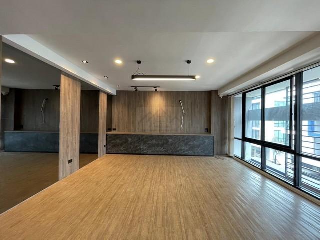 ให้เช่าโฮมออฟฟิศ 5 ชั้น 480 ตร.ม. โครงการ nirvana @work เกษตร-นวมินทร์ ติดบุญถาวร