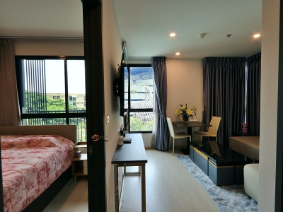 ✨ ให้เช่า Elio Del Nest (เอลลิโอ เดล เนสท์) สุขุมวิท 103 - อุดมสุข           ⏩ อาคาร E ชั้น 4            ⏩ ห้อง 1 Bed Plus (41.5 ตร.ม.)2นอน | 1ห้องน้ำ ตกแต่งครบ พร้อมเข้าอยู่ทันที            ⏩ วิวสระว่ายน้ำ & สวน เงียบสงบ เหมาะกับการพักผ่อน ตึกเดียวที่หันวิวสระว่ายน้ำ & พาร์ควิวสุดร่มรื่น               