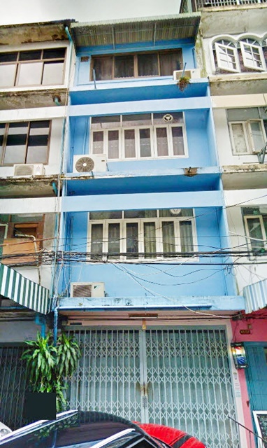 เซ็นทรัลเวิลด์ 1.4 กม.สยามพารากอน 1.1 กม.ประตูน้ำ อาคาร 4 ชั้น ให้เช่า BTSพญาไท 599ม. 3-4นอน ชิดลม 2กม.  ARLพญาไท 599ม. เพชรบุรี 3-15