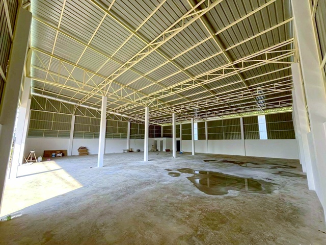 เหมาะกับคลังสินค้า ย่านบางมด ทำเล พุทธบูชา35-43 ให้เช่า โกดังสร้างใหม่เอี่ยม 400ตร.ม. รองรับการขนส่งสะดวก ถ.พระราม 2