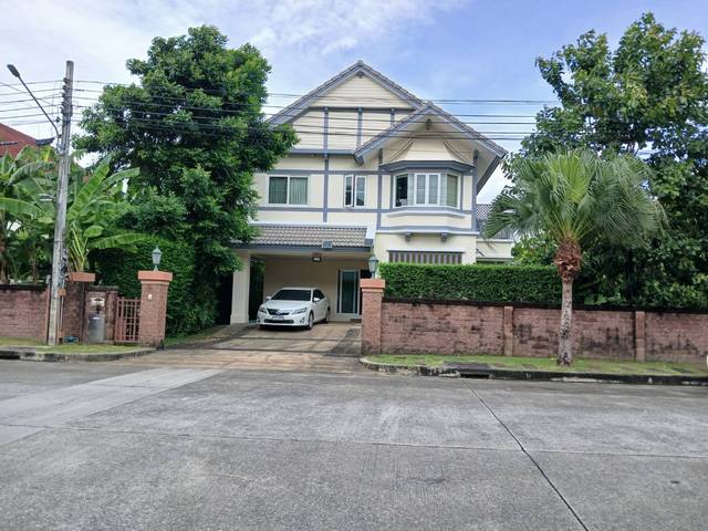 ให้เช่าบ้าน ม.ลัดดารมย์ วัชรพล-รัตนโกสินทร์ Tel.099-998-3897