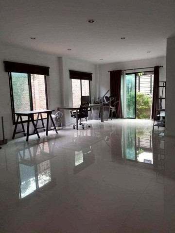 ขายต่ำกว่าราคา บ้านเดี่ยว 2 ชั้น ทำเลดี วิวภูเขาสวย โครงการ วรารมย์พรีเมี่ยม