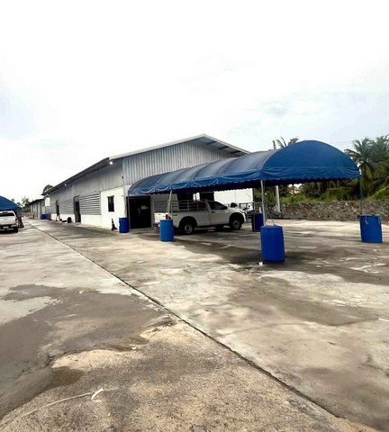 ขายที่ดินพร้อมสิ่งปลูกสร้างบางละมุงชลบุรี ขายที่ดิน2ไร่และสิ่งปลูกสร้าง ติดถนนสาธารณะ 2 ด้าน