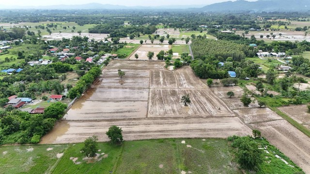 ที่ดินเปล่า 21-2-75 ไร่ ถนนสุวรรณศร บ้านนา - นครนายก