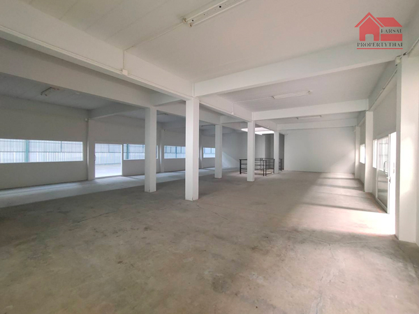 ให้เช่าเช่าอาคารโรงงาน/โกดัง พื้นที่ใช้สอย 1,860 ตร.ม ออฟฟิศ 3ชั้น ถนนรามอินทรา109 ซอยพระยาสุเรนทร์ ราคาเช่า 200,000 บ/ด
