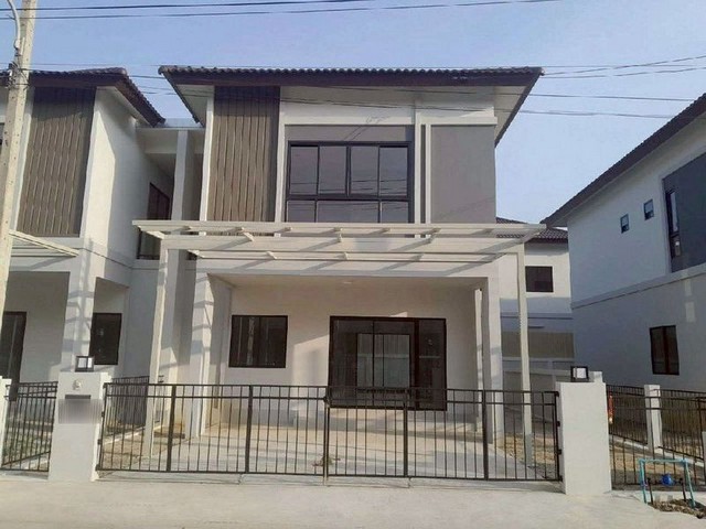ให้เช่าบ้านเดี่ยว 2 ชั้น บ้านใหมา่ โครงการ กาญจน์กนกวิลล์22 สารภี 