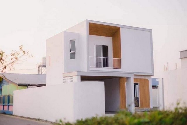 ให้เช่าบ้านเดี่ยว 2 ชั้น พร้อมสเข้าอยู่ ใกล้ตลาดป่างิ้ว ท่าวังตาล