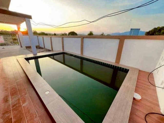 พูลวิลล่าสร้างใหม่ชั้นเดียว พร้อมเข้าอยู่ โซนน้ำแพร่ หางดง 