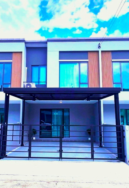 พลีโน่ สุขุมวิท-บางนา  บางแก้ว รร.นานาชาติคอนคอร์เดียน 800 ม. 3 นอน ให้เช่าทาวน์โฮมหรู 2 ชั้น  2 น้ำ ทำเลดี ติดอีเกียบางนา