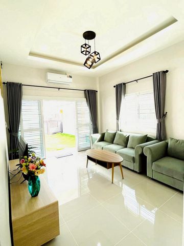 ให้เช่า 20,000 บาท/เดือน 70 ตรว. #โซนหางดง บ้านสไตล์มินิมอล ฟอร์นิเจอร์ครบ เข้าอยู่ได้เลย น้ำไม่ท่วม (พร้อมเข้าอยู่ 1 กันยายน 2568)