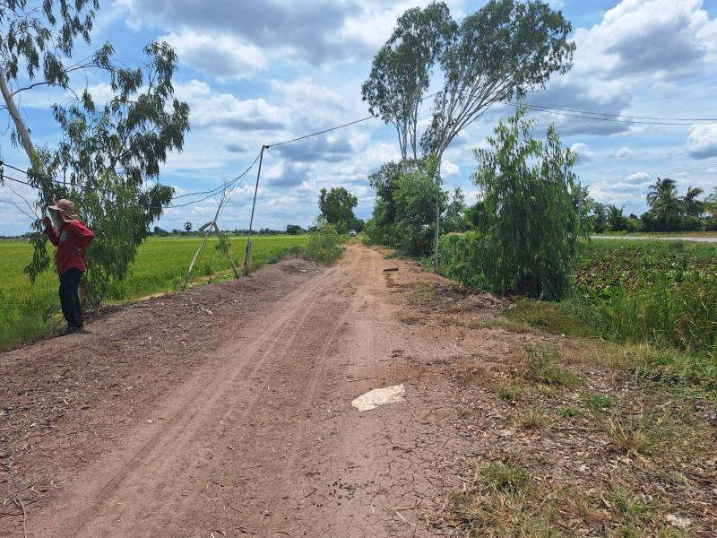 ที่ดินเปล่า 21-3-23 ไร่ ใกล้สนามบินกำแพงแสน, ม.เกษตร กำแพงแสน จ.นครปฐม