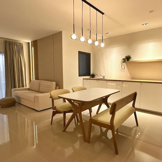 BH3716 ให้เช่า ทาวน์โฮมใหม่ โครงการพลีโน่ สุขุมวิท-บางนา 3 ใกล้เมกาบางนา แต่งครบ เฟอร์พร้อมอยู่