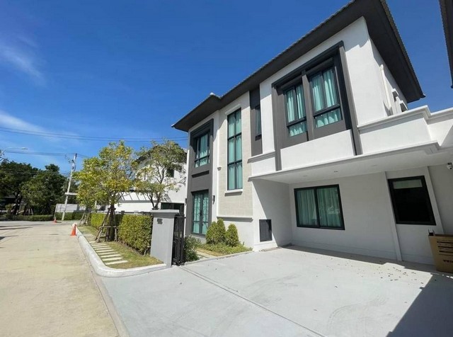  ให้เช่า บ้านเดี่ยว 2ชั้น โครงการ Grande Pleno สุขุมวิท-บางนา  