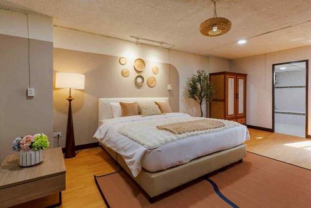 ให้เช่าห้องคอนโดศรีธนา2 ชั้น11 ห้อง38ตรม. 1น1น เฟอร์ครบ เช่าเดือนละ12000บ. ห้วยแก้ว นิมมาน ต.สุเทพ อ.เมือง เชียงใหม่